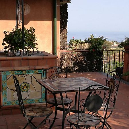 B&B Villa Dagala サンタ・ヴェネリーナ エクステリア 写真